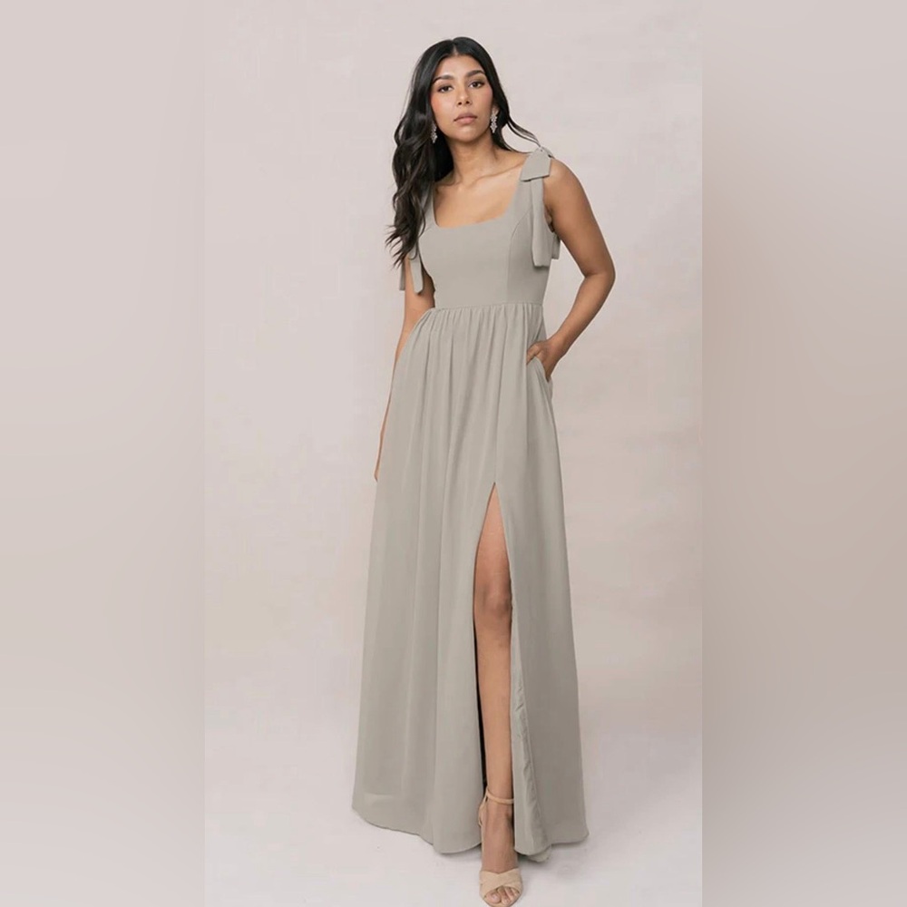 Revelry Bridesmaid Dress, Chiffon Bowie in Silver Sage